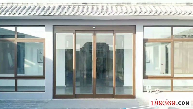自动门