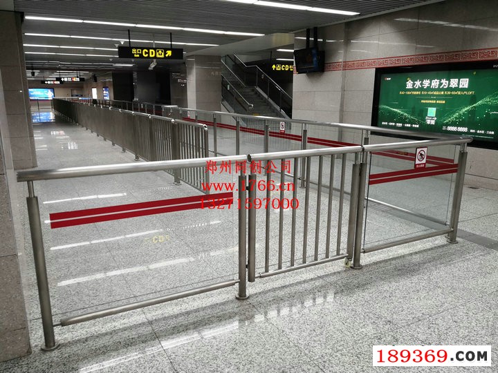地铁不锈钢护栏安装厂家