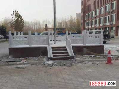 郑州汉白玉旗台安装厂家,学校旗台图3