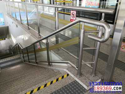 地铁玻璃护栏,郑州地铁玻璃栏杆,玻璃护栏安装厂家图2