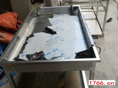 郑州不锈钢板加工厂,不锈钢操作台图2