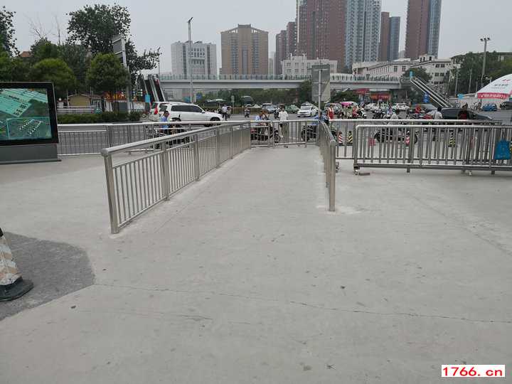 郑州不锈钢护栏