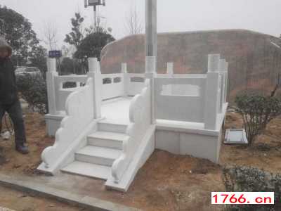 雪花白汉白玉旗台,郑州旗台生产厂家图3