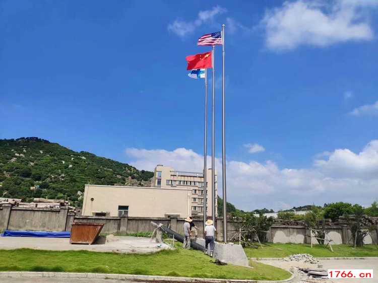 广场旗杆