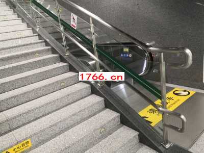 车站护栏，不锈钢栏杆，地铁站玻璃护栏，郑州同创护栏图2