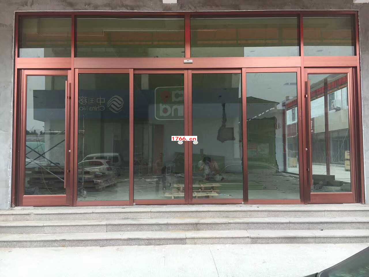 玫瑰金自动感应门