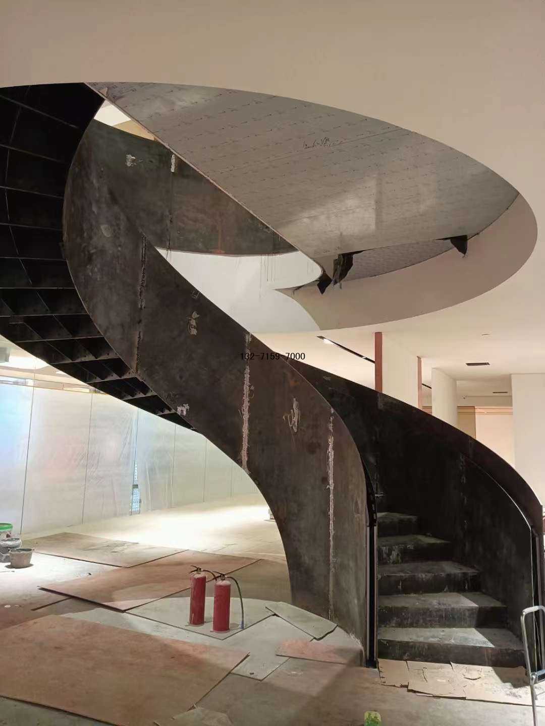 钢结构旋转楼梯