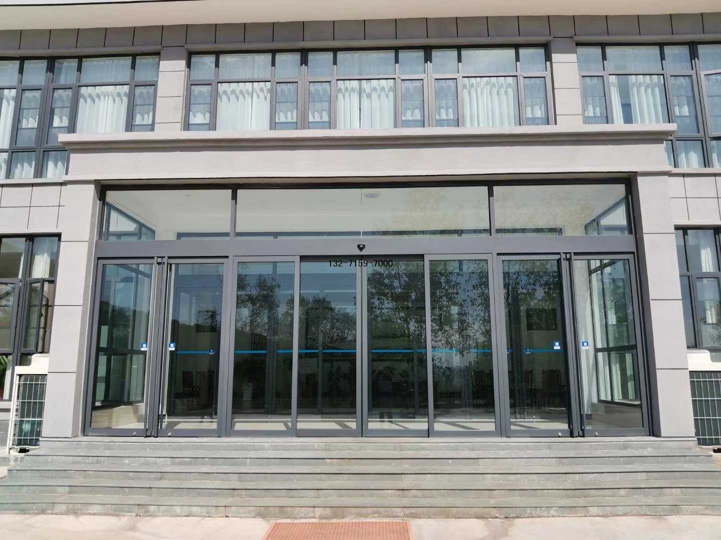 郑州多玛铝型材自动感应门