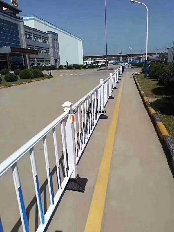 郑州市政护栏安装