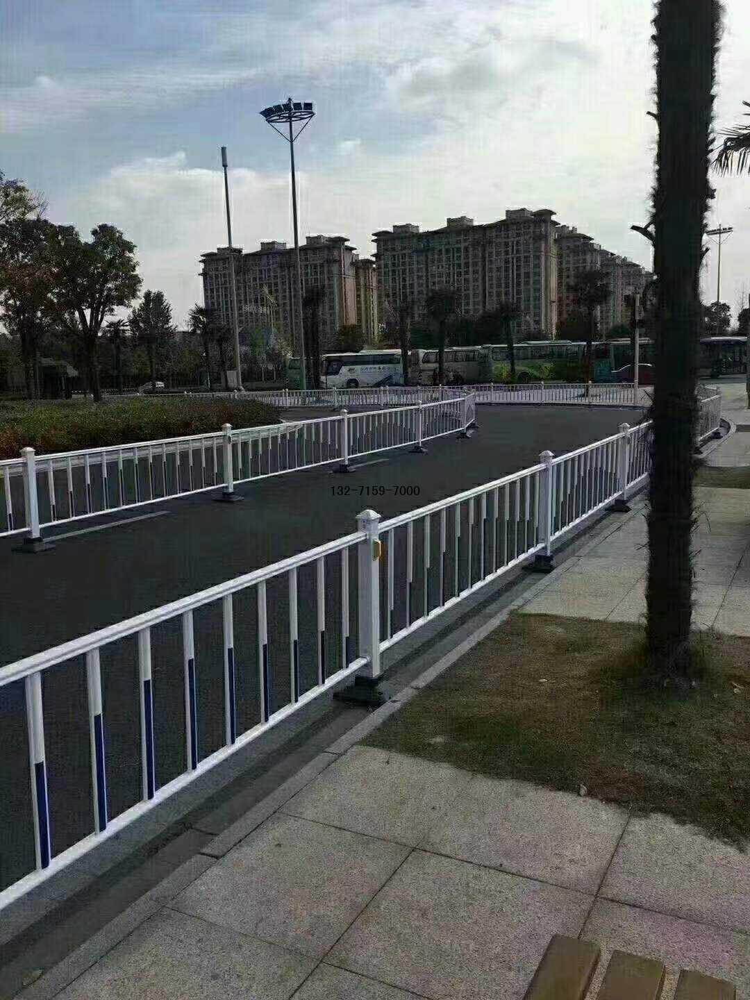 郑州市政护栏
