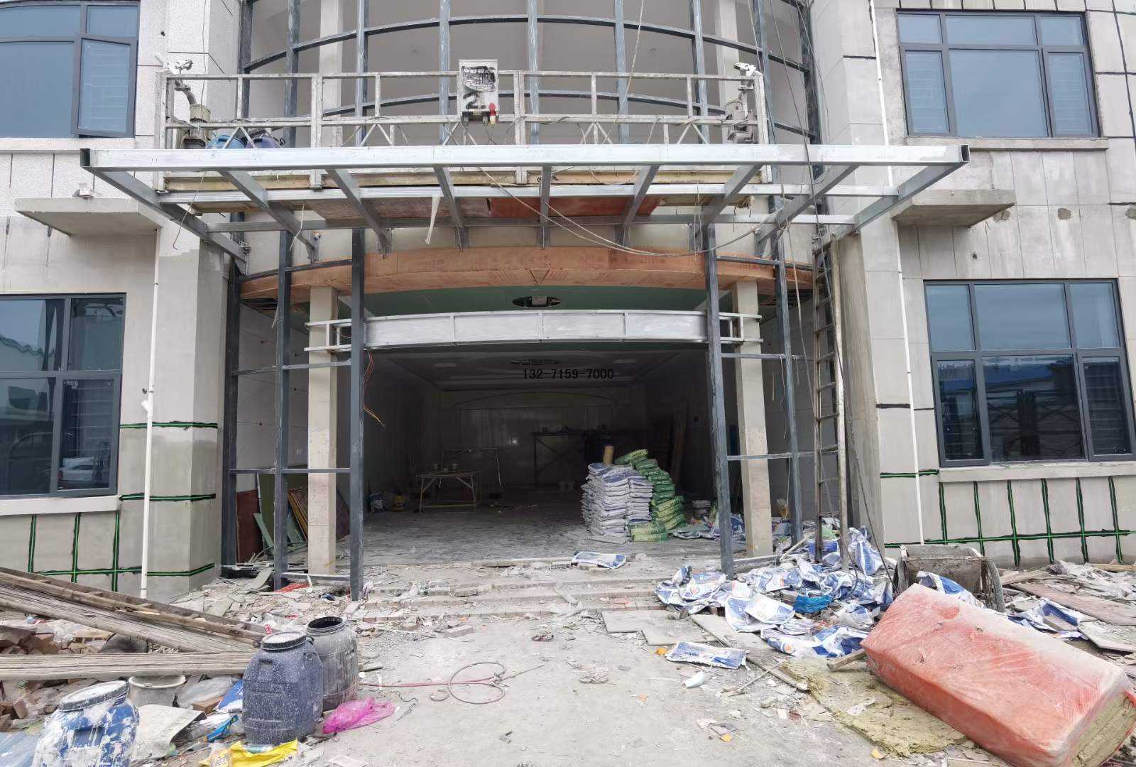 弧形电动门梁安装