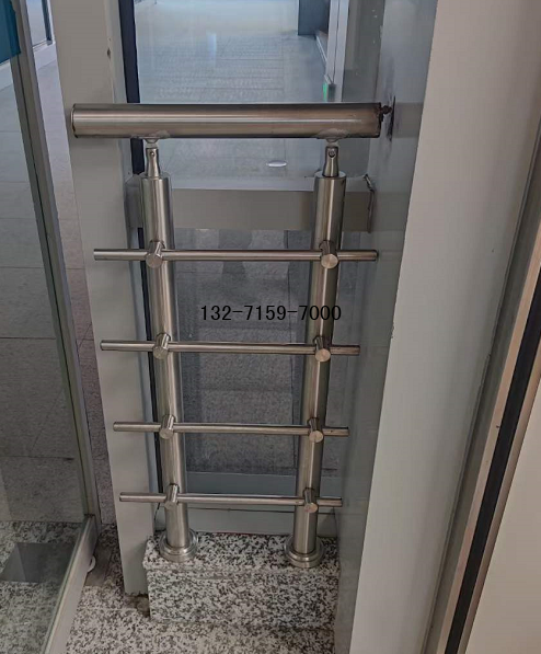 304不锈钢护栏