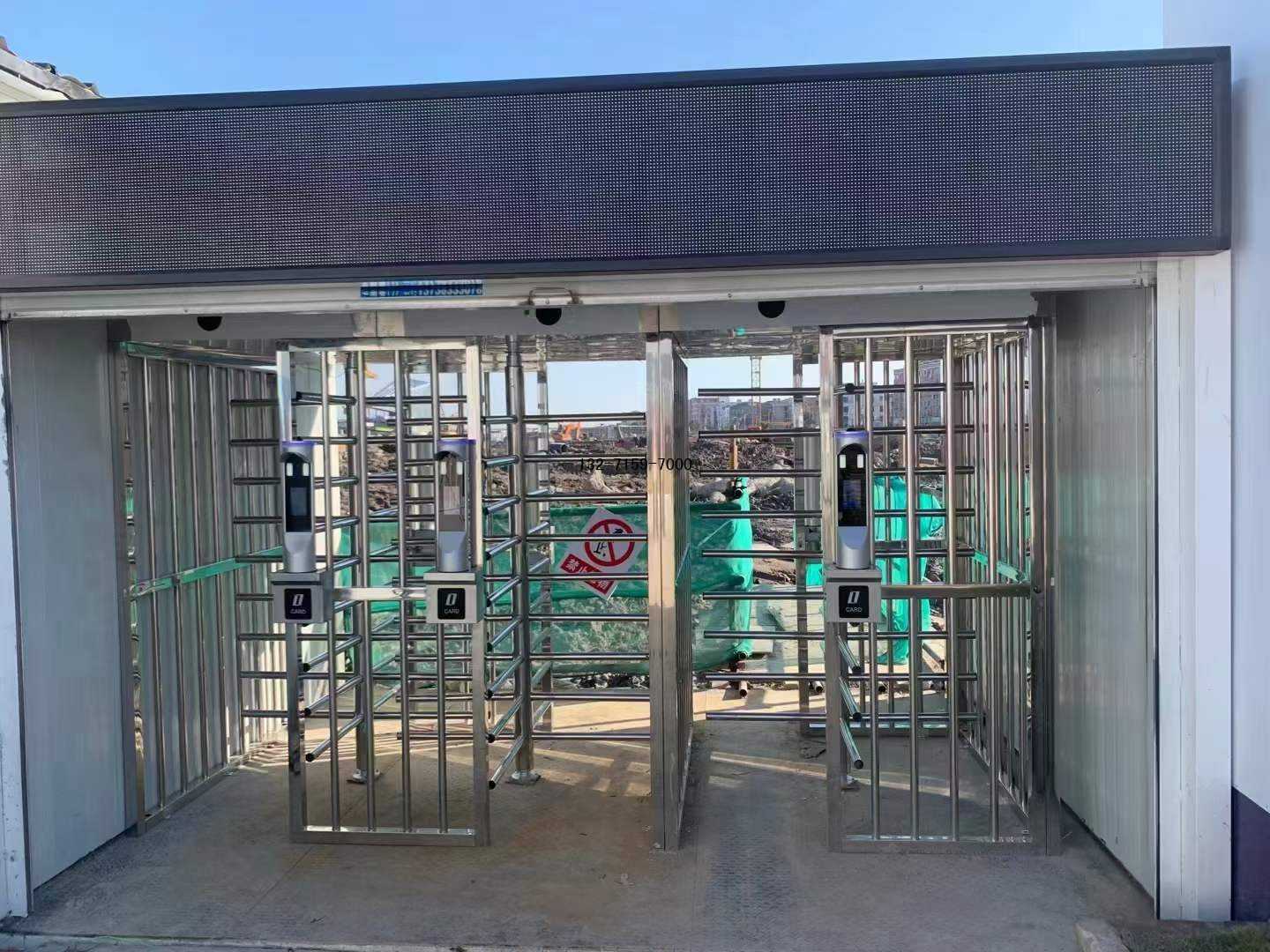 门禁不锈钢旋转门