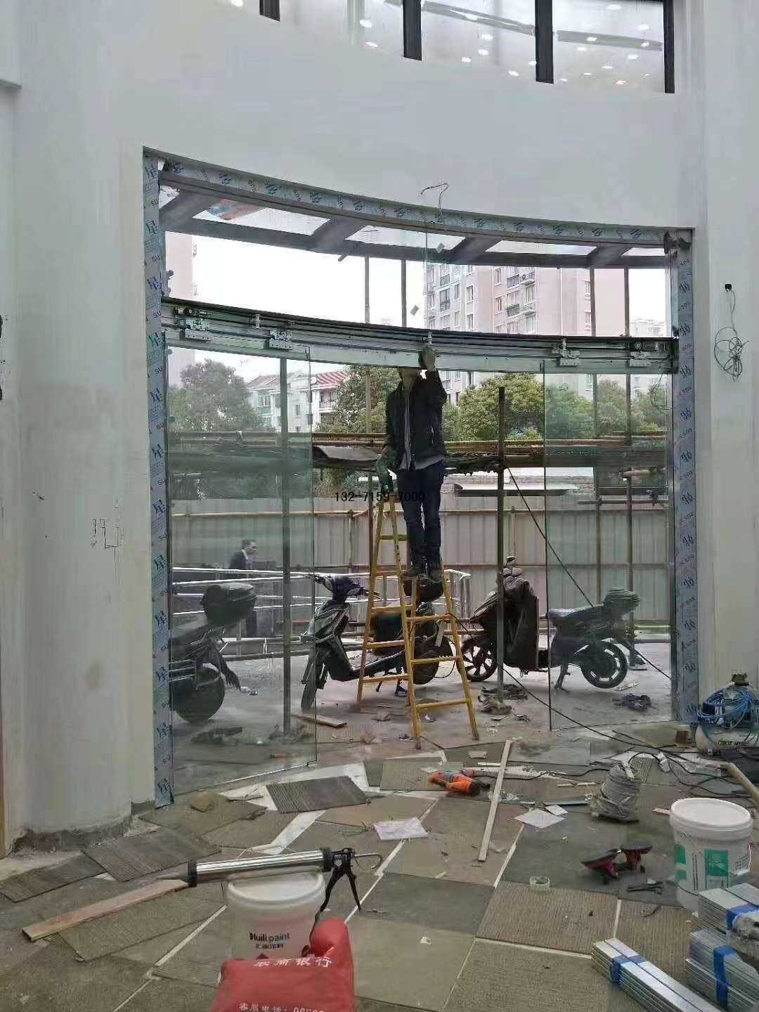 弧形自动感应门