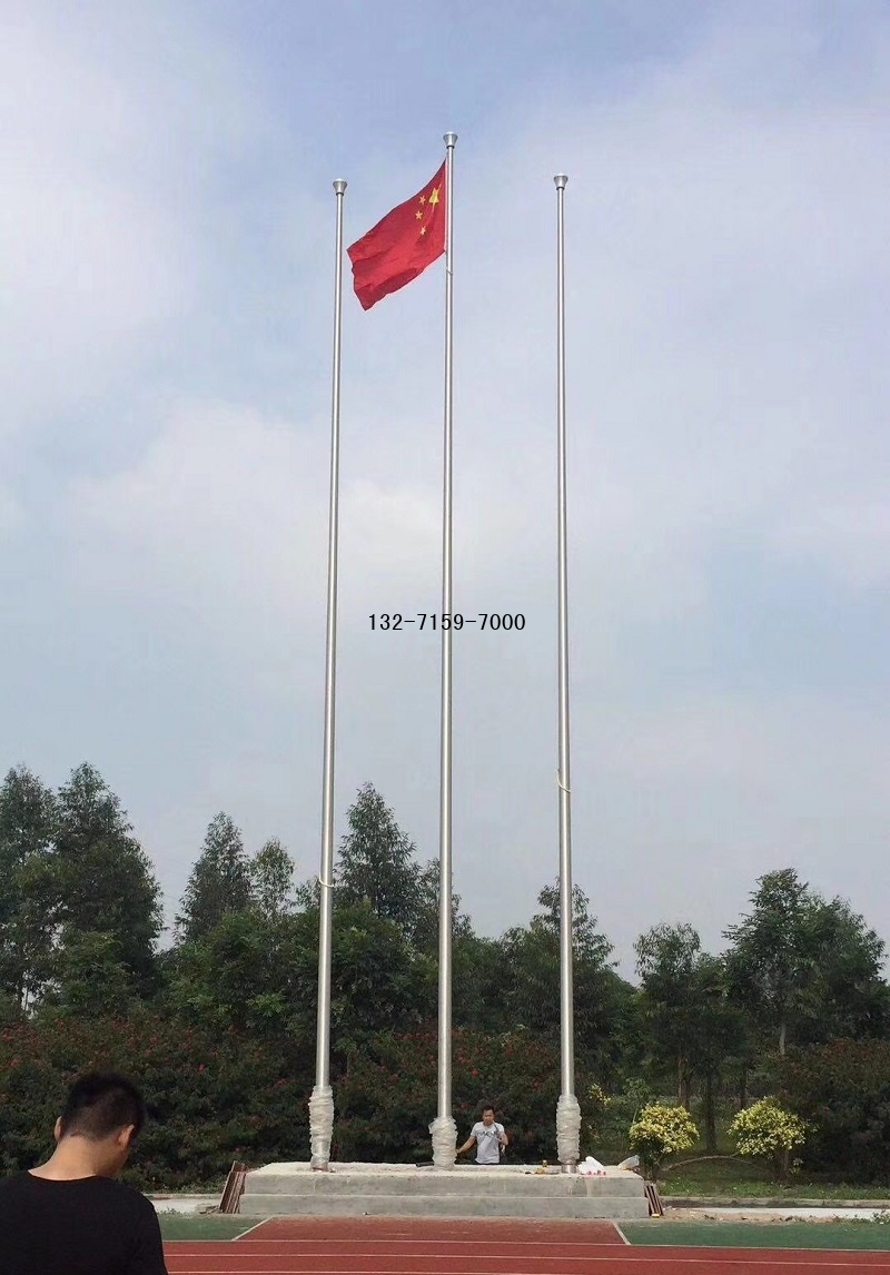 学校旗杆多少钱一米
