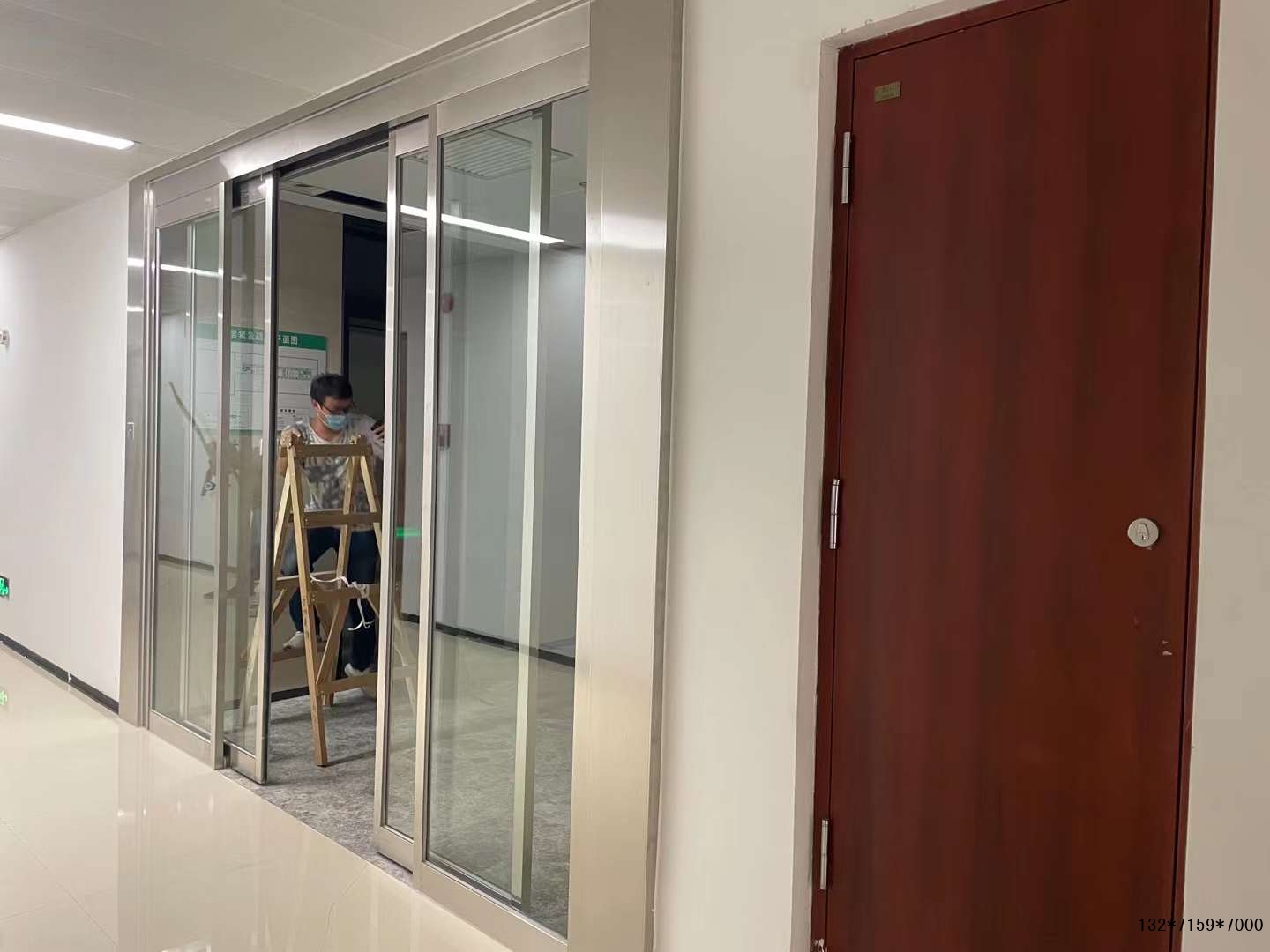 门禁考勤自动门