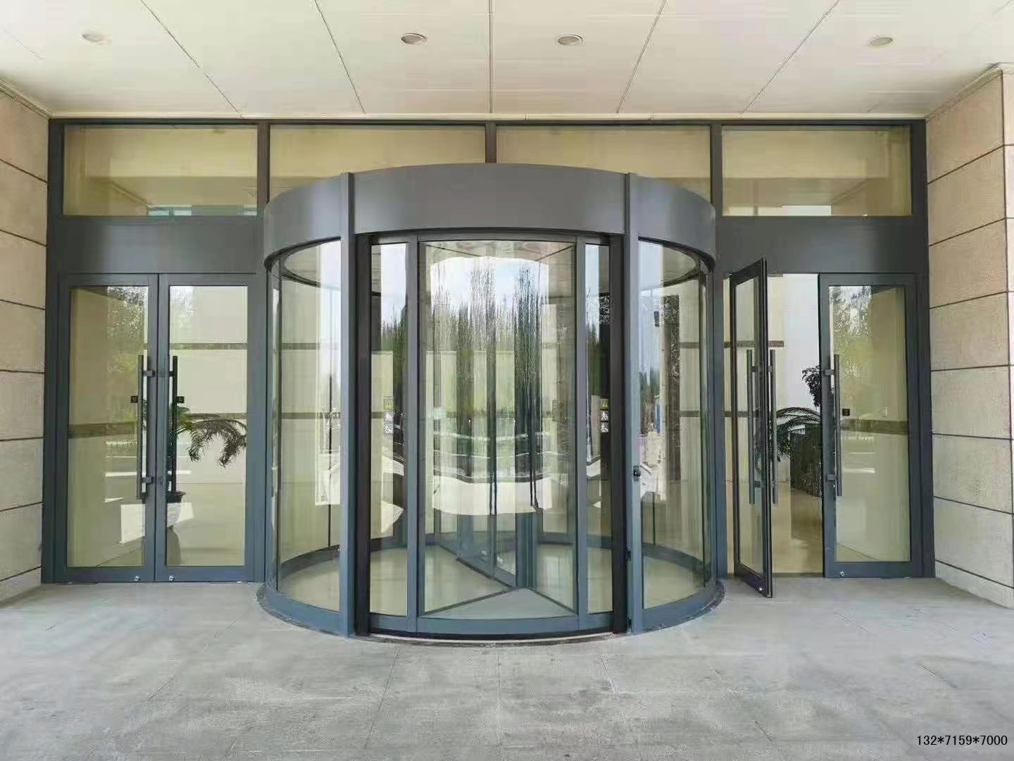 松下自动旋转门