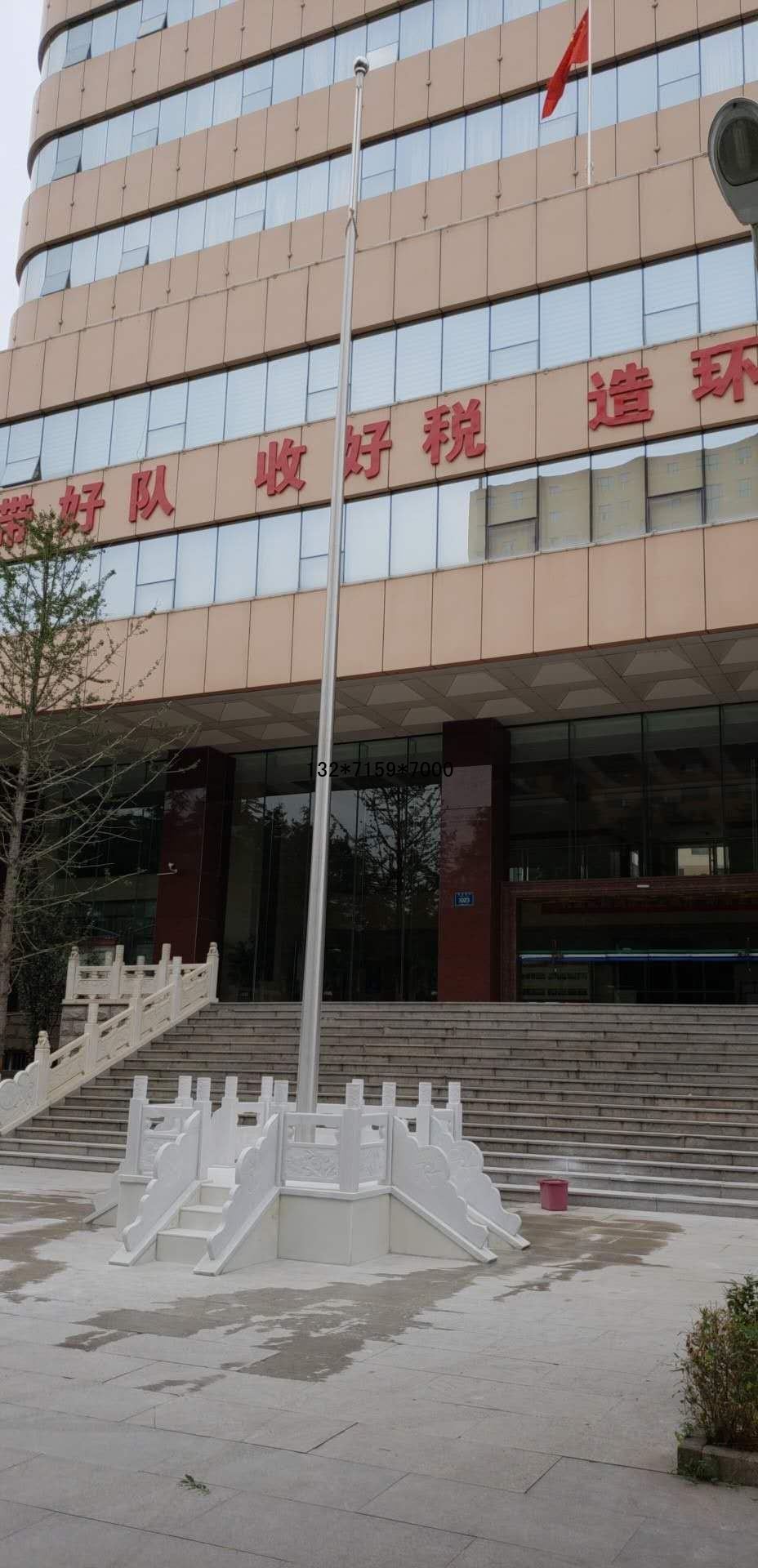 不锈钢旗杆安装