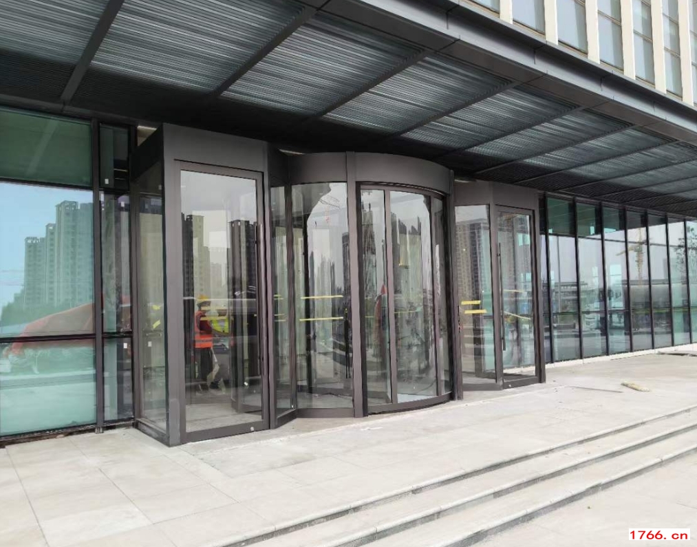 不锈钢黑钛金旋转门