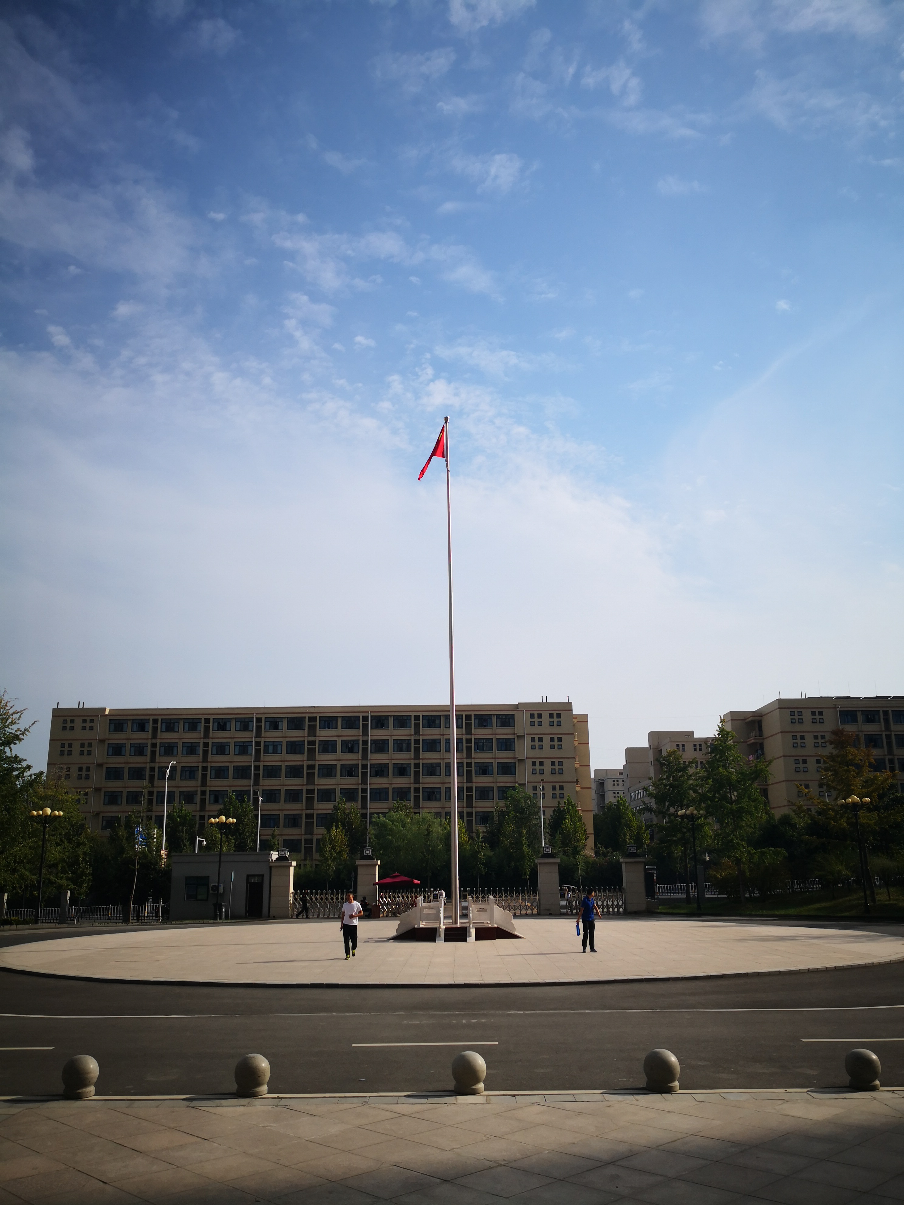 河南同创旗杆厂家 广场旗杆远景